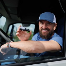 Localizator GPS e-TOLL DS/ZAP – se introduce în priza brichetei