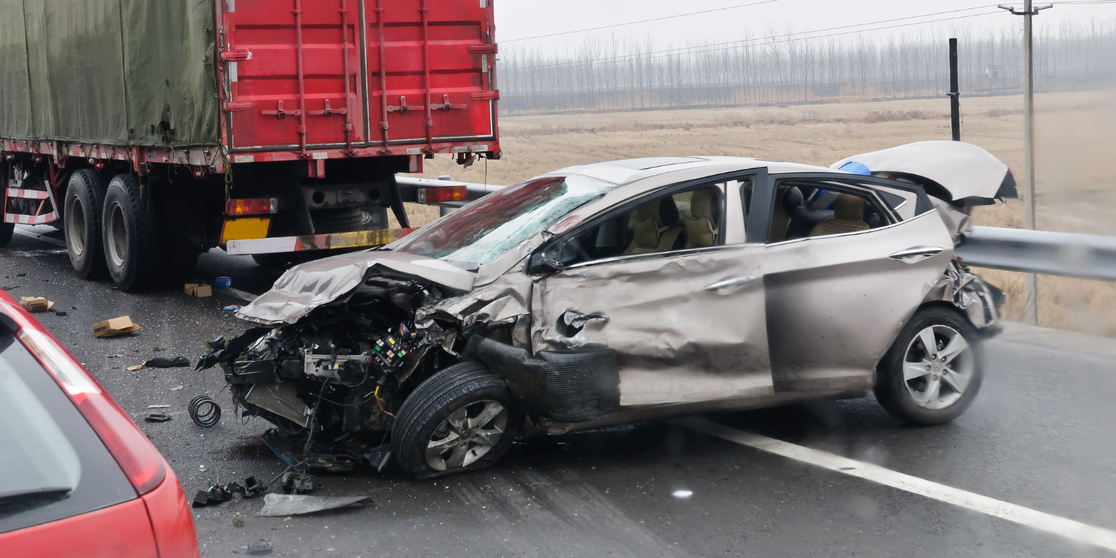 Wypadek firmowego auta – jak dane z "czarnej skrzynki" GPS pomagają w sporach z ubezpieczycielem.